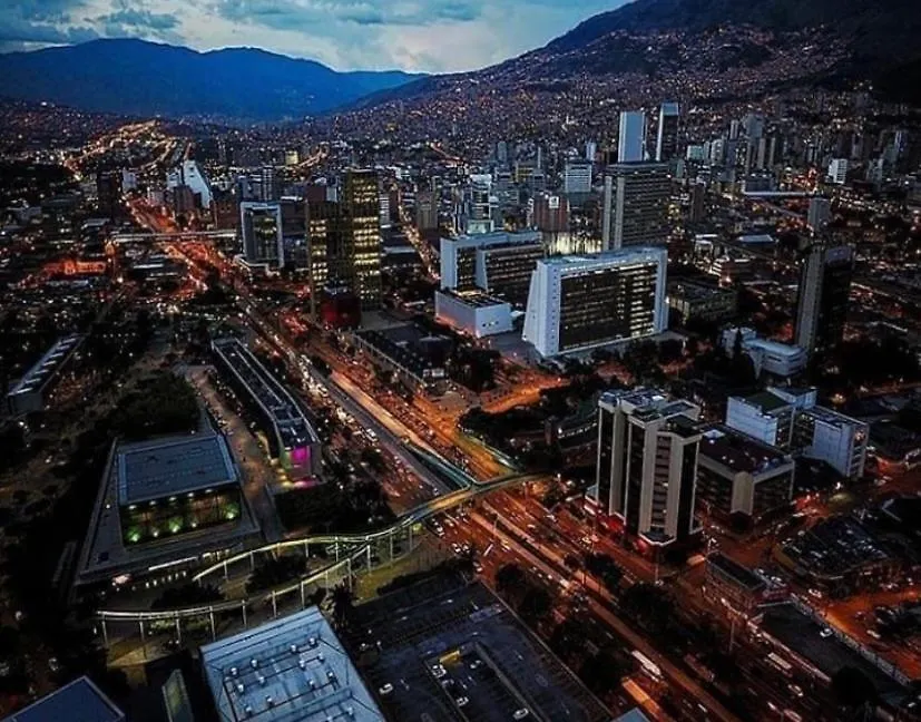 Apartamento Laureles Estadio Medellin 203 Balcon