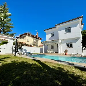 https://chalet-eden-azul.es-andalucia.com